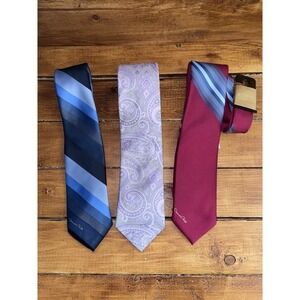 Oscar de la Renta & Croft Barrow Men Tie Lot Purple Paisley, Blue, Red‎ ONE NEW